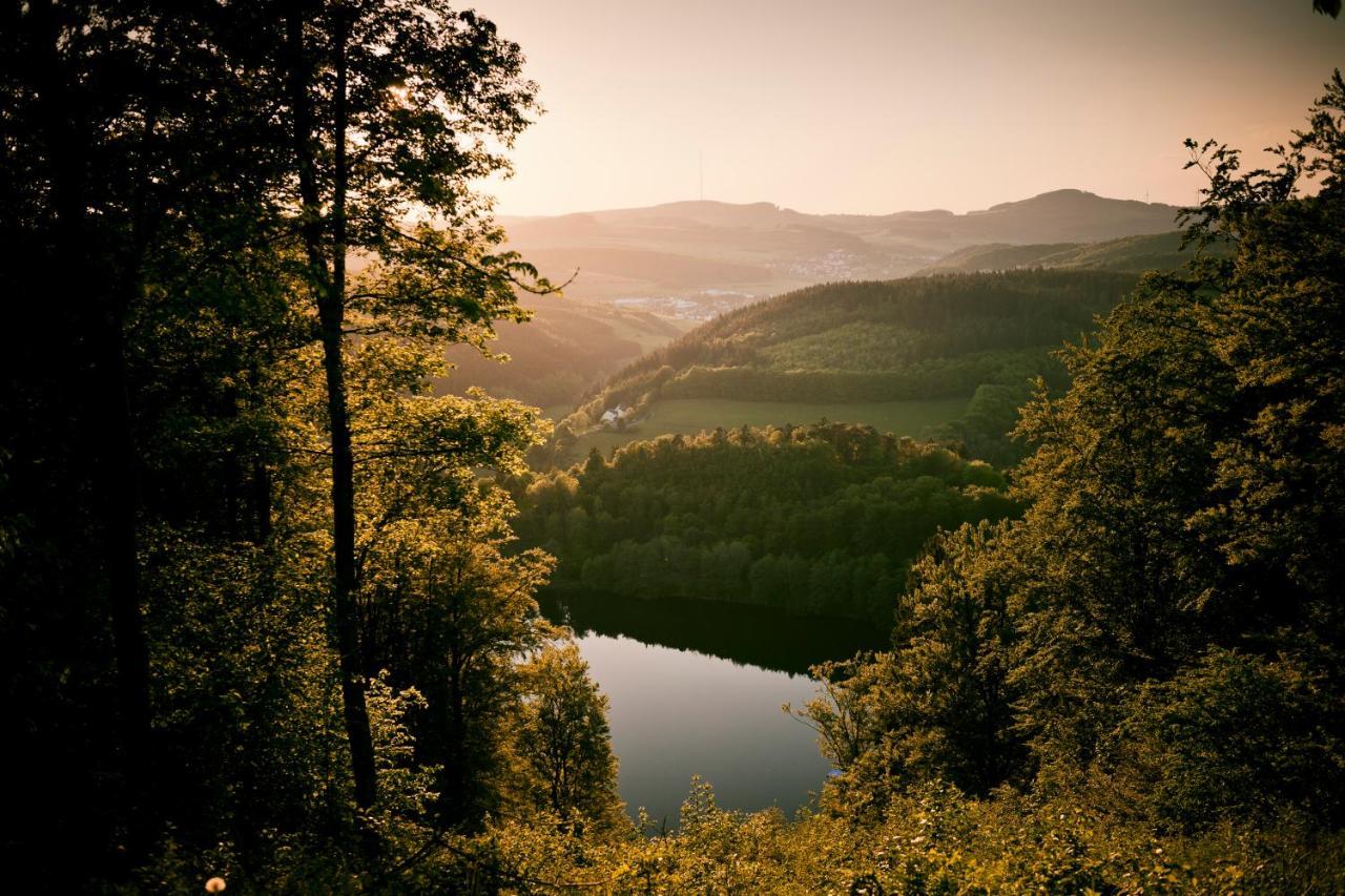 Sporthotel Grafenwald Daun Buitenkant foto